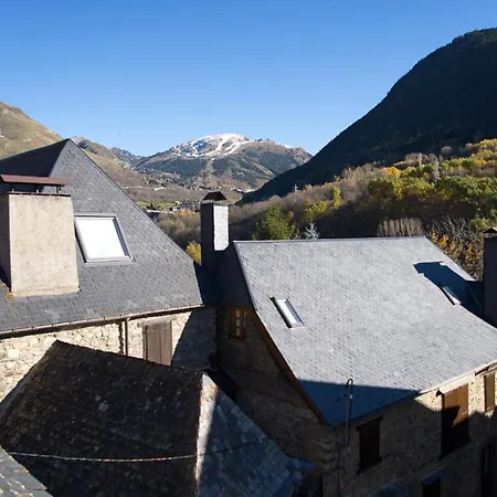 Casa Parrot - Jardin Privado Y Balcon Con Vistas By Eth Floc Holiday home Gessa